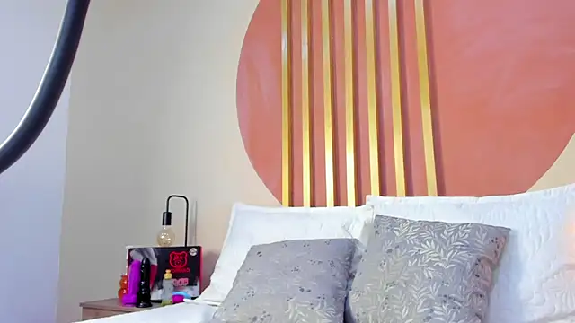 Snapshot of Nicole_Angels_ chatting on 10, 9, 2025 Nicole Angels online show from 10, 9, 2025