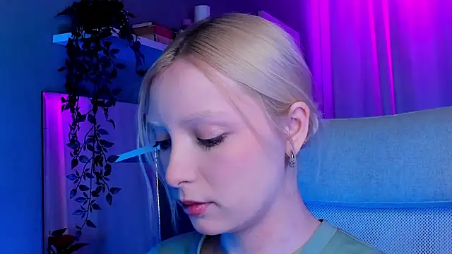 Snapshot of forget_me_not_eve chatting on 16, 2, 2025 forget me not eve online show from 16, 2, 2025