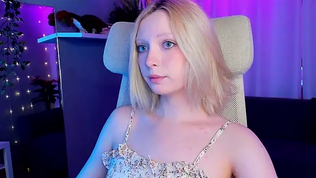 Snapshot of forget_me_not_eve chatting on 11, 3, 2025 forget me not eve online show from 11, 3, 2025