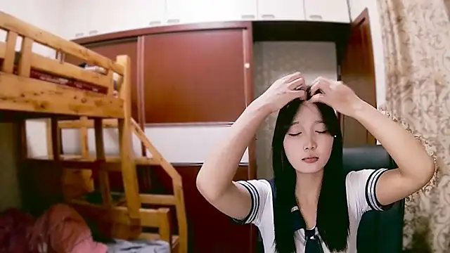 Snapshot of lulu-2002 chatting on 29, 12, 2024 lulu-2002 online show from 29, 12, 2024