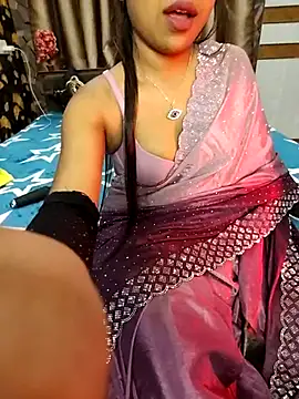 Little  Lia online show from 17, 2, 2025