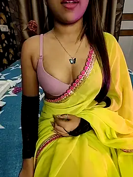 Little  Lia online show from 12, 3, 2025