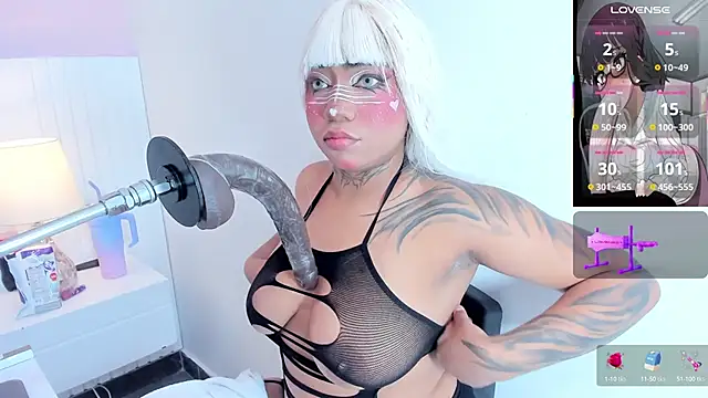 Leticia lynn online show from 2, 10, 2025