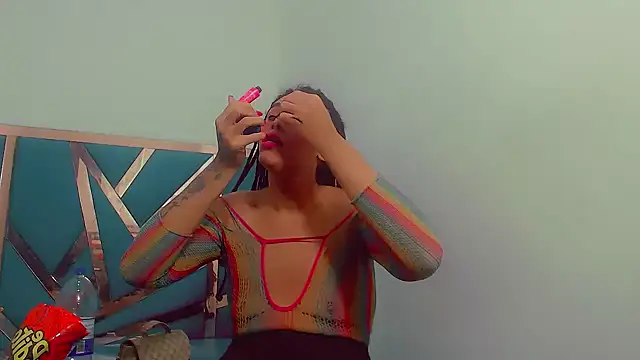 Snapshot of fox_naughty_violet chatting on 3, 11, 2025 fox naughty violet online show from 3, 11, 2025