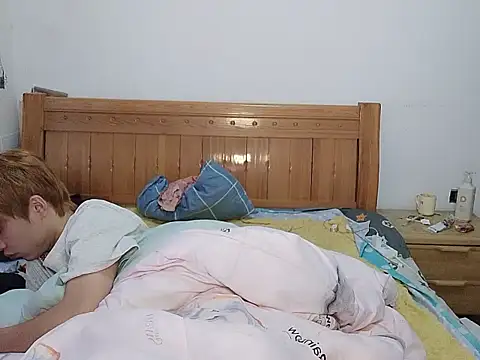 DOUMI98 online show from 15, 12, 2025