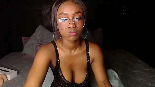 Snapshot of nikkystorm1_ chatting on 15, 11, 2025 nikkystorm1 online show from 15, 11, 2025