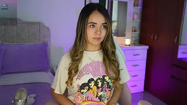 Hannah-Rose online show from 1, 4, 2026