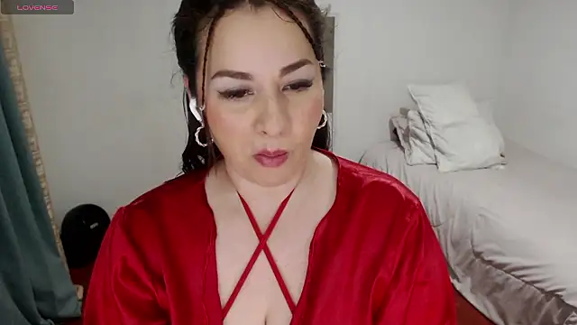 Snapshot of MommyHelpsmee chatting on 11, 1, 2026 MommyHelpsmee online show from 11, 1, 2026