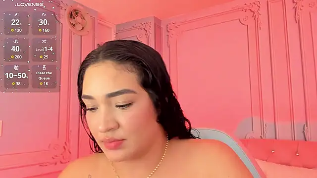 stefany duque1  online show from 26, 1, 2025