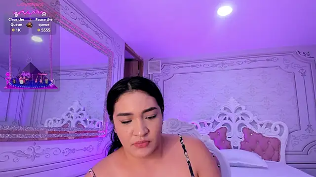 stefany duque1  online show from 21, 2, 2025
