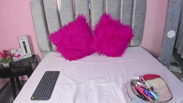 paris noa online show from 26, 9, 2025