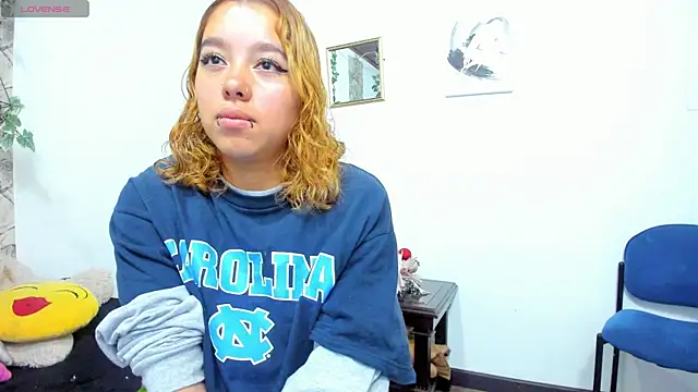 evelin cloy golden online show from 28, 12, 2024