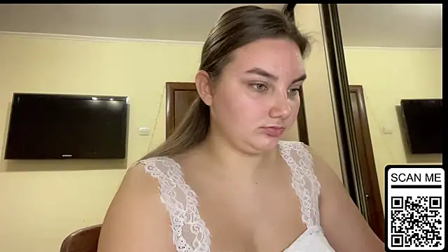 Dreamyblushfairy online show from 11, 11, 2025