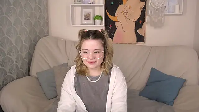 Snapshot of TessPleasure chatting on 28, 12, 2024 TessPleasure online show from 28, 12, 2024