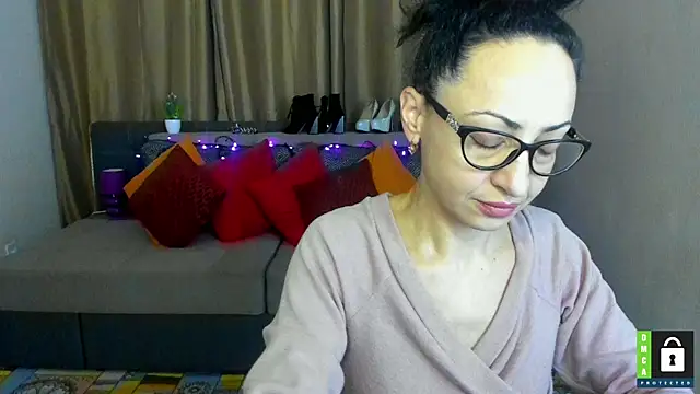 Arianasweety23 online show from 6, 1, 2025