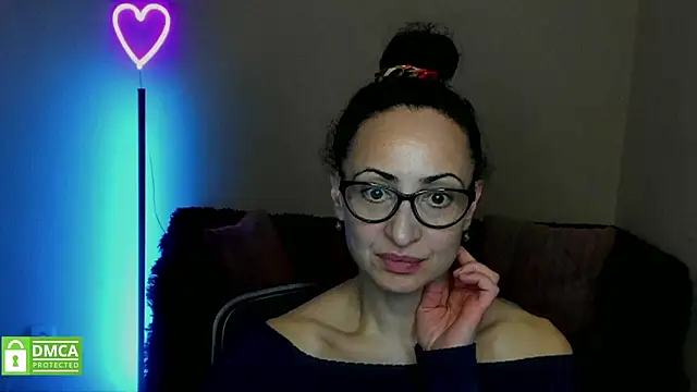 Arianasweety23 online show from 13, 2, 2025