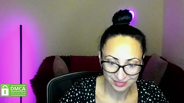Arianasweety23 online show from 3, 10, 2025