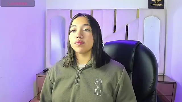 Snapshot of IsabellRodriguez18 chatting on 2, 3, 2026 IsabellRodriguez18 online show from 2, 3, 2026