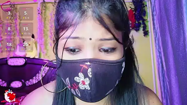 Snapshot of sexyhoney27 chatting on 12, 10, 2025 sexyhoney27 online show from 12, 10, 2025