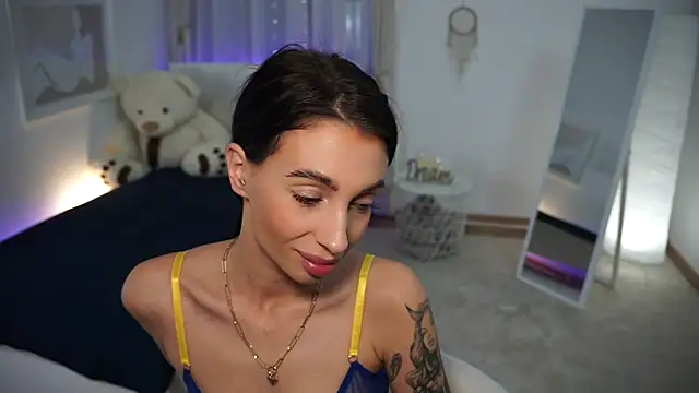 Laady Rosee online show from 19, 1, 2025
