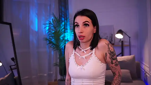 Laady Rosee online show from 1, 3, 2025