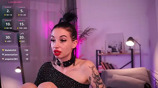 Laady Rosee online show from 9, 3, 2025