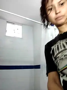 Mia WAll online show from 30, 12, 2024