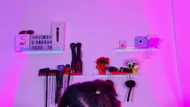 EmiF26 online show from 21, 11, 2025