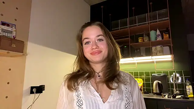 RoxyStar17 online show from 25, 1, 2025