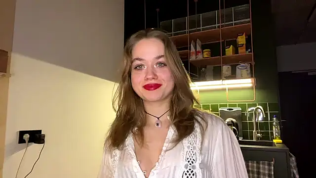 RoxyStar17 online show from 6, 2, 2025