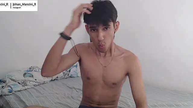 Snapshot of Johan_Mancini_R chatting on 17, 1, 2025 Johan Mancini R online show from 17, 1, 2025