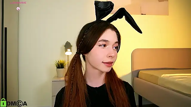 LittleOriana online show from 1, 2, 2025