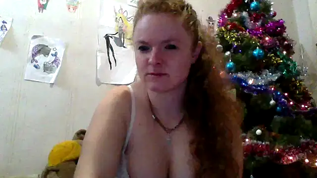 Snapshot of Rae_Jeannie chatting on 14, 12, 2025 Rae Jeannie online show from 14, 12, 2025