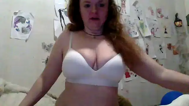 Snapshot of Rae_Jeannie chatting on 15, 3, 2026 Rae Jeannie online show from 15, 3, 2026