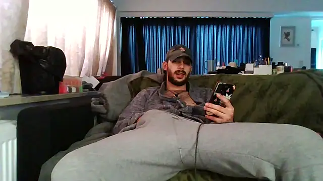 Levi Latino online show from 11, 10, 2025