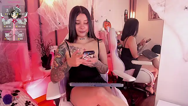 Nathalia Stone online show from 3, 10, 2025