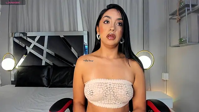 MAGIC AURORAA online show from 11, 1, 2025