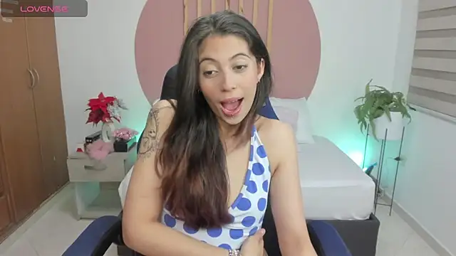 Snapshot of sweetpeach_20 chatting on 24, 1, 2025 sweetpeach 20 online show from 24, 1, 2025