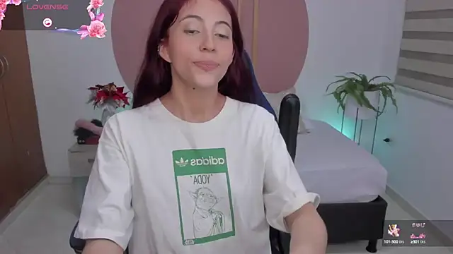 Snapshot of sweetpeach_20 chatting on 12, 2, 2025 sweetpeach 20 online show from 12, 2, 2025