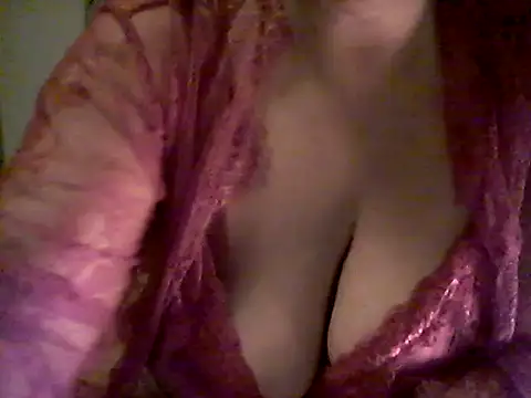 Betty2u online show from 16, 2, 2025
