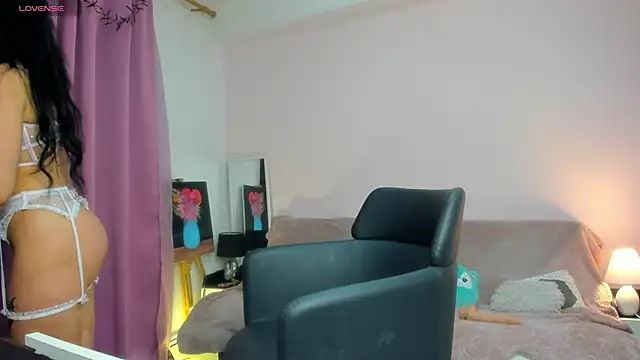 Snapshot of LexyBrianna chatting on 3, 1, 2025 LexyBrianna online show from 3, 1, 2025