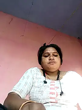 Snapshot of Aadhya_Bahri chatting on 24, 1, 2025 Aadhya Bahri online show from 24, 1, 2025