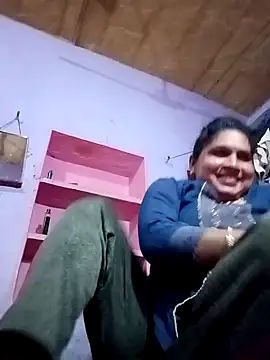 Snapshot of Aadhya_Bahri chatting on 1, 2, 2025 Aadhya Bahri online show from 1, 2, 2025