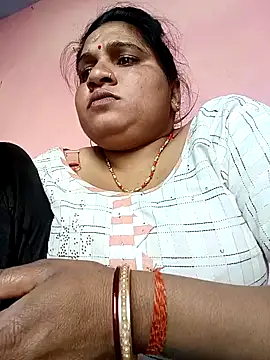 Snapshot of Aadhya_Bahri chatting on 2, 2, 2025 Aadhya Bahri online show from 2, 2, 2025