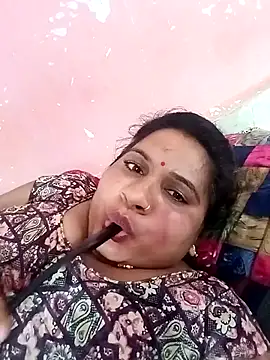 Snapshot of Aadhya_Bahri chatting on 11, 3, 2025 Aadhya Bahri online show from 11, 3, 2025