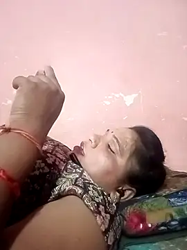 Snapshot of Aadhya_Bahri chatting on 11, 3, 2025 Aadhya Bahri online show from 11, 3, 2025