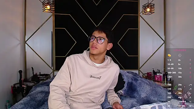 Snapshot of RyanPricee chatting on 7, 11, 2025 RyanPricee online show from 7, 11, 2025