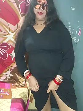 Hot muskaan online show from 6, 1, 2025