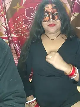Hot muskaan online show from 6, 1, 2025