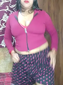 Hot muskaan online show from 15, 1, 2025